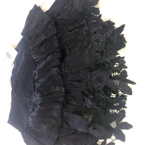 Tiered ruffle mini skirt